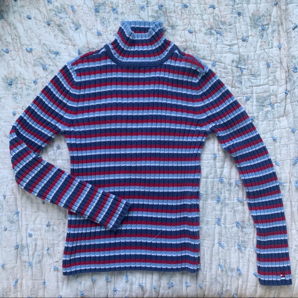 Tommy Hilfiger sweater